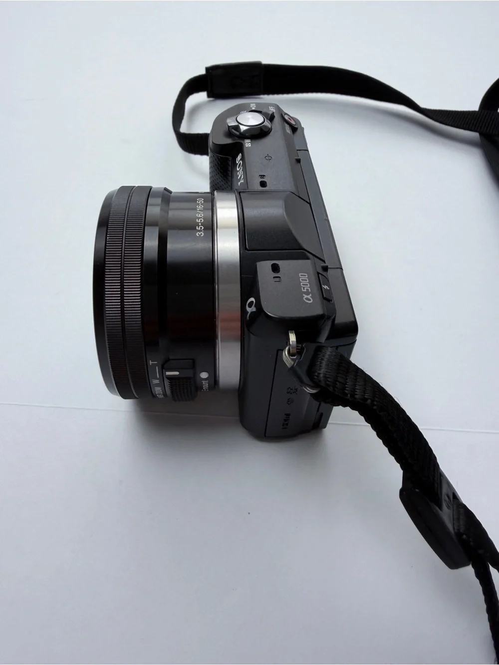 Sony alpha a5000